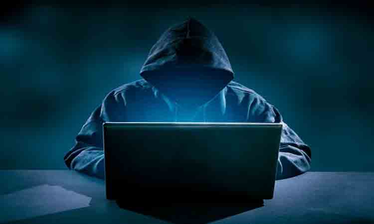 ఆన్‌లైన్‌లో వైన్ ఆర్డ‌ర్ చేస్తూ రూ . 1.5 ల‌క్ష‌లు పోగొట్టుకున్న ఎన్ఆర్ఐ