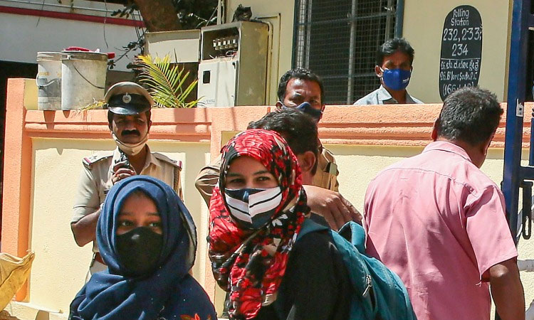 హిజ‌బ్‌పై ముస్లిం దేశాల ఐక్య సంఘ‌ట‌న కామెంట్స్‌.. తిప్పికొట్టిన భార‌త్‌