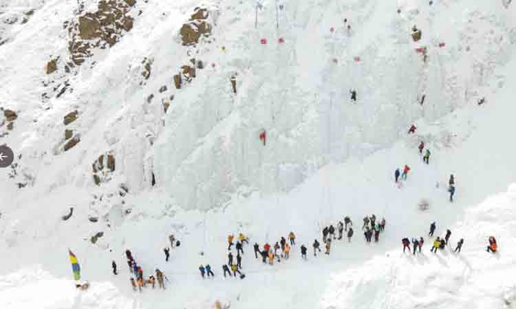 మంచుకొండ‌ల్లో ట్రెక్కింగ్.. ఎవ‌రు చేశారు? ఎక్క‌డ చేశారు? వైర‌ల్ వీడియో
