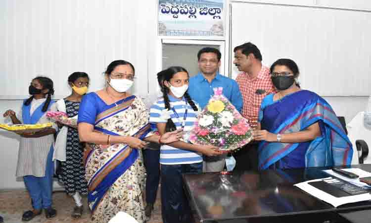 జాతీయ స్థాయి పోటీల్లో రాణించాలి