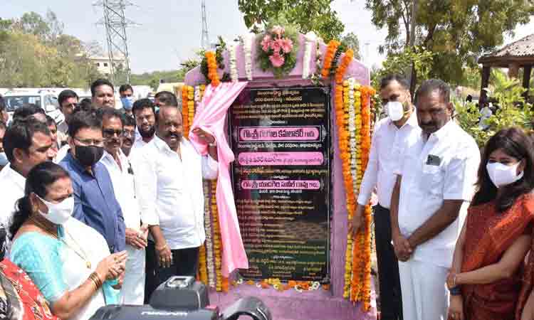 వైకుంఠధామాల్లో సకల సదుపాయాలు