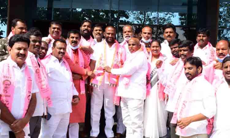 టీఆర్‌ఎస్‌ ప్రభుత్వానికి ప్రజల్లో విశేష ఆదరణ : ఎమ్మెల్యే కాలె యాదయ్య