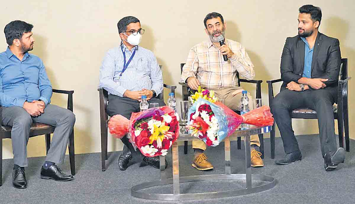 యువత కెరీర్‌కు కీబూర్‌ తోడ్పాటు