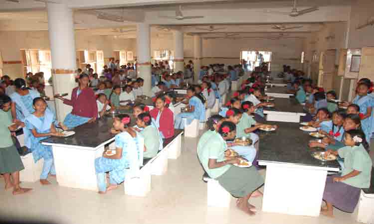 సర్కారు బడి సౌకర్యాల బడి