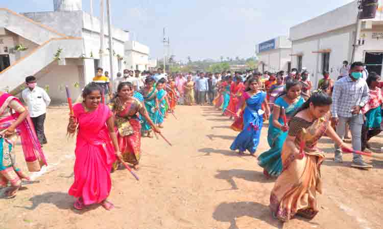 అర్హులందరికీ ‘డబుల్‌’ ఇళ్లు