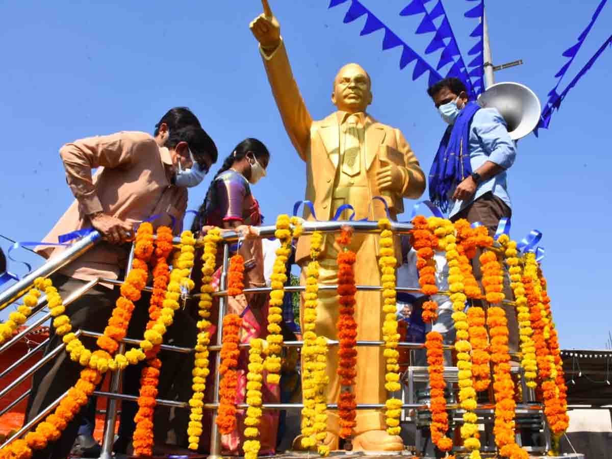 KTR | అంబేద్కర్‌ విగ్రహాన్ని ఆవిష్కరించిన మంత్రి కేటీఆర్‌
