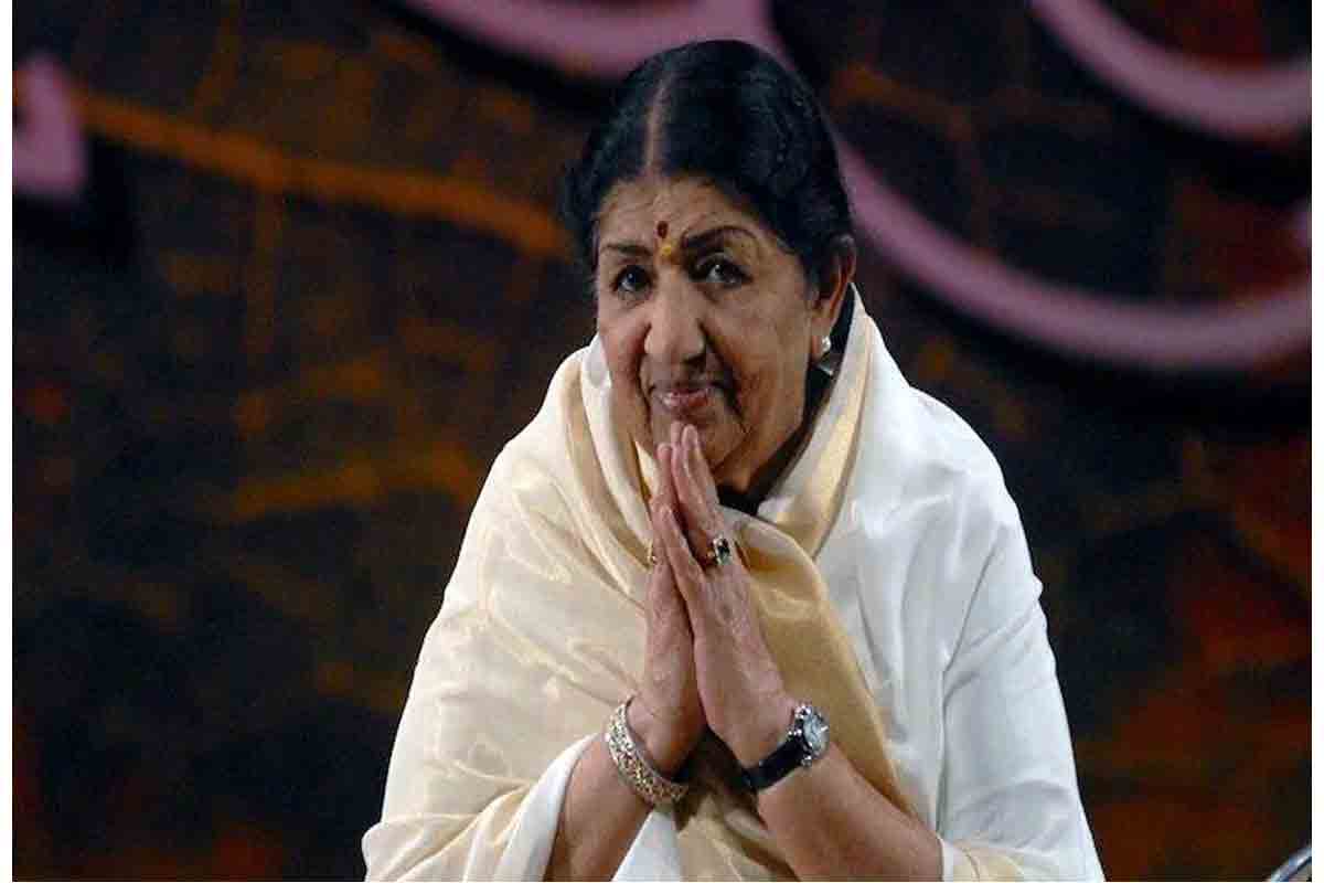 Lata Mangeshkar | లెజెండ‌రీ గాయ‌ని గౌర‌వార్ధం పోస్ట‌ల్ స్టాంప్ జారీ చేయ‌నున్న కేంద్రం!