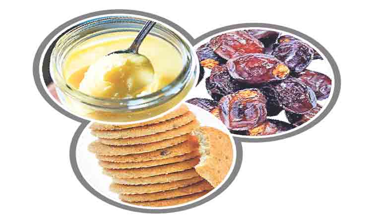 కౌమార బాలికలకు పౌష్టికాహార కిట్‌లు