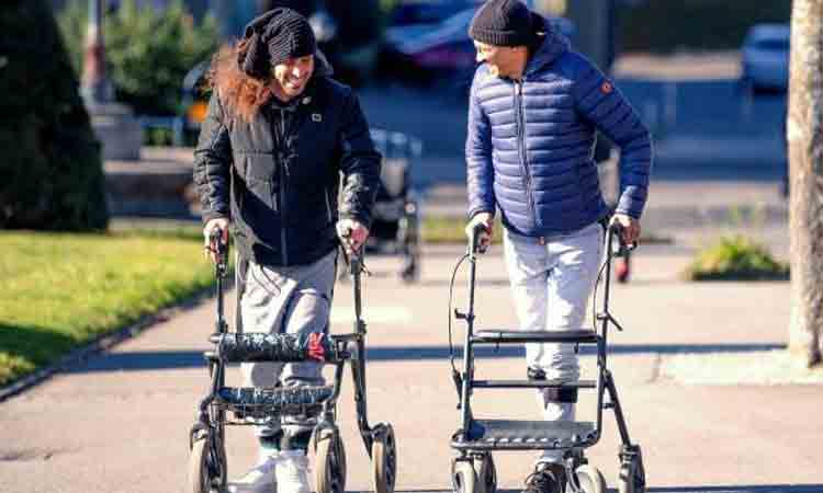 కాళ్లు చచ్చుబడినా నడవగలరు!