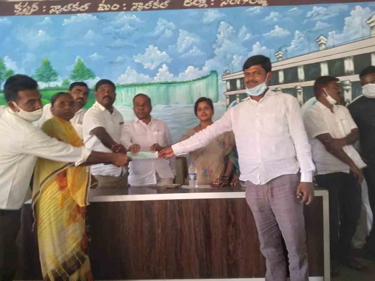 పేదింటి ఆడబిడ్డలకు కల్యాణ లక్ష్మి వరం : ఎమ్మెల్యే మాణిక్‌ రావు