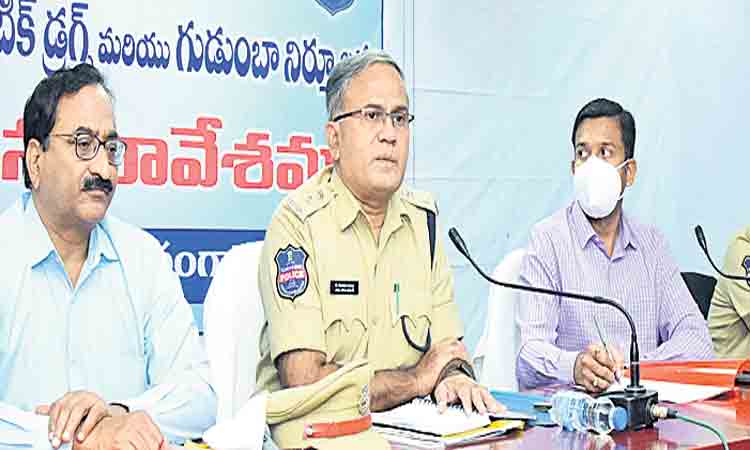 మాదక ద్రవ్యాలపై ఉక్కుపాదం