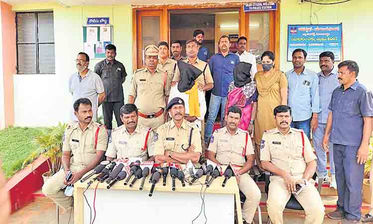 కన్నతల్లే హంతకురాలు..