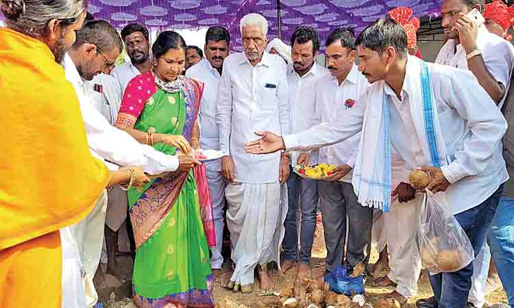 గిరిజనుల అభివృద్ధికి ప్రభుత్వం కృషి