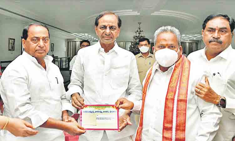 మేడారం జాతరకు రండి