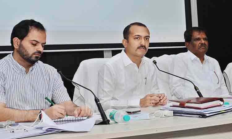 వడివడిగా నుడా అడుగులు