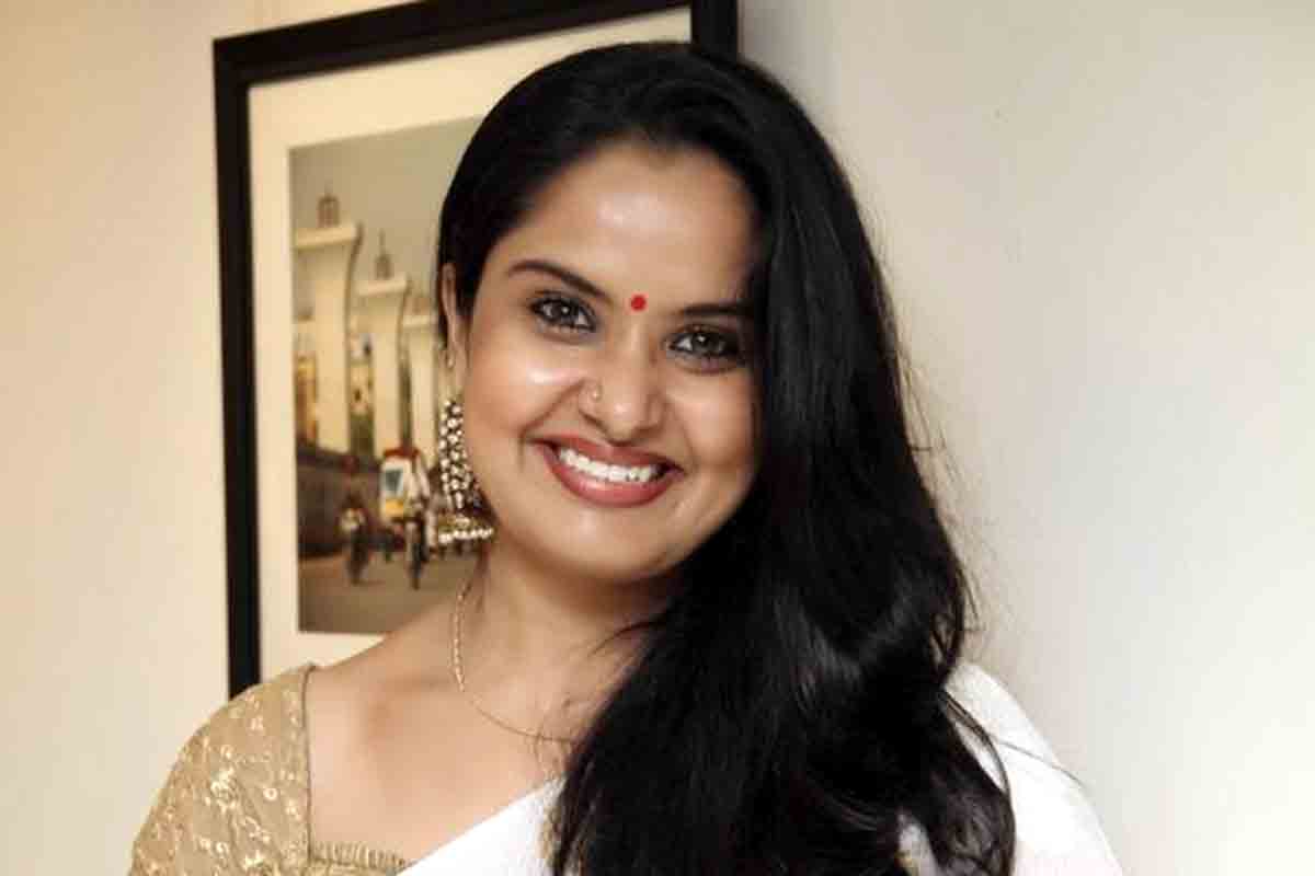 ఛాన్స్ అడిగితే ఆ స్టార్ హీరో కోరిక తీర్చ‌మ‌న్నాడు.. నటి ప్రగతి సంచలన వ్యాఖ్య‌లు