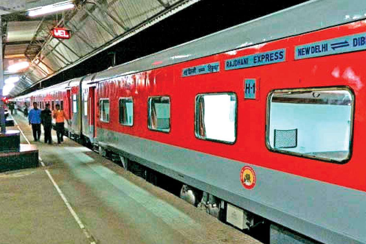 Railwys | ‘రాజ‌ధాని’ ప్ర‌యాణికుల‌కు గుడ్ న్యూస్‌.. ఆన్‌బోర్డ్ క్యాట‌రింగ్ షురూ