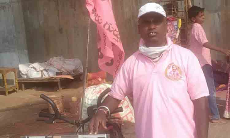 CM KCR Birthday | సైకిల్ యాత్ర చేపట్టిన సామాజిక కార్యకర్త