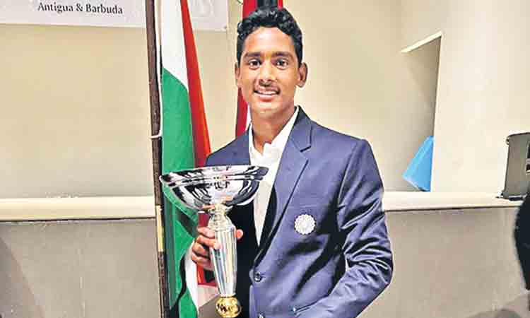 కోహ్లీనే నా స్ఫూర్తి