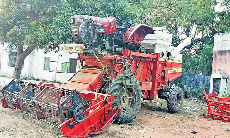 అద్దె పనిముట్లు అన్నదాతకు మేలు