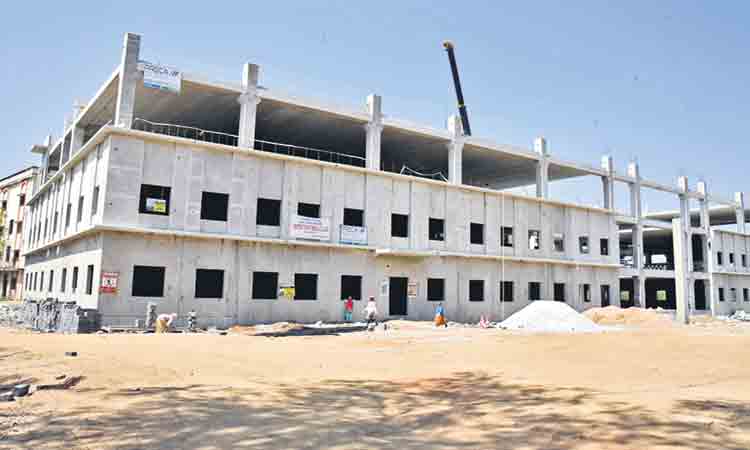 సంగారెడ్డిలో వైద్య కళాశాల పనులు వేగవంతం