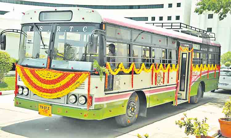 30 మంది ఉంటే ఇంటికే బస్సు