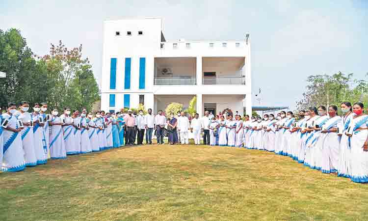 ఇక స్మార్ట్‌ సేవలు