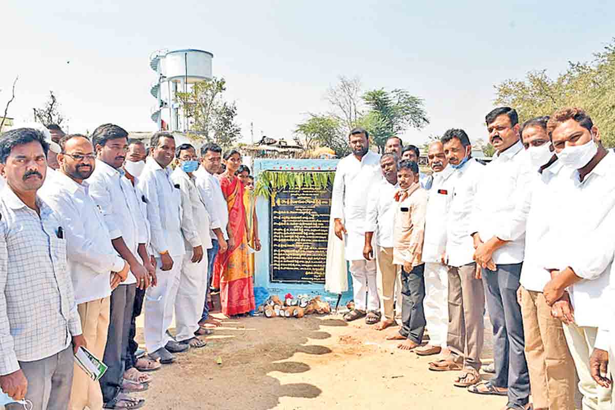 అభివృద్ధికి దిక్సూచి తెలంగాణ