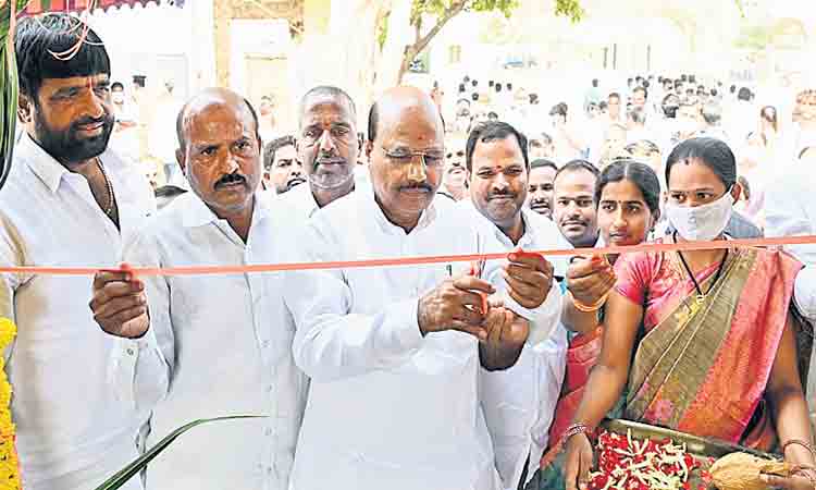 సమష్టి  కృషితోనే మున్సిపాలిటీ అభివృద్ధి