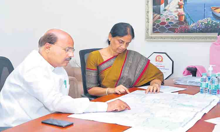 నాలాల అభివృద్ధికి  రూ.194 కోట్లు