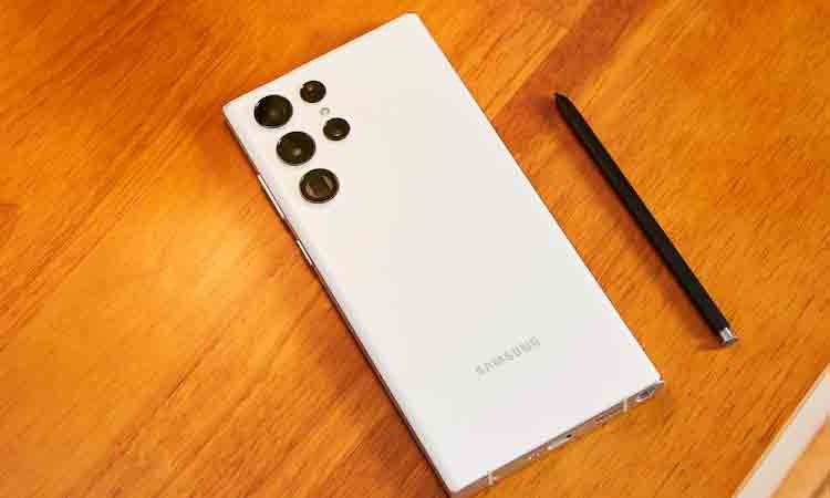 Samsung Galaxy S22 | హైఎండ్ ఫీచ‌ర్ల‌తో సామ్‌సంగ్ గెలాక్సీ ఎస్‌22 సిరీస్ లాంచ్‌.. ధ‌రెంతో తెలుసా?