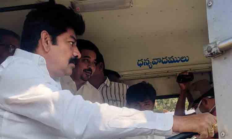 మహబూబాబాద్ నుంచి మేడారంకు బస్సు సర్వీసులు ప్రారంభం