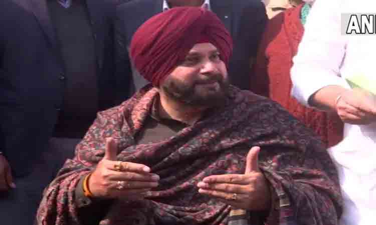 Punjab Polls | కెప్టెన్ సింగ్‌, బాద‌ల్‌పై న‌వ‌జ్యోత్‌ సిద్ధూ కీల‌క వ్యాఖ్య‌లు!