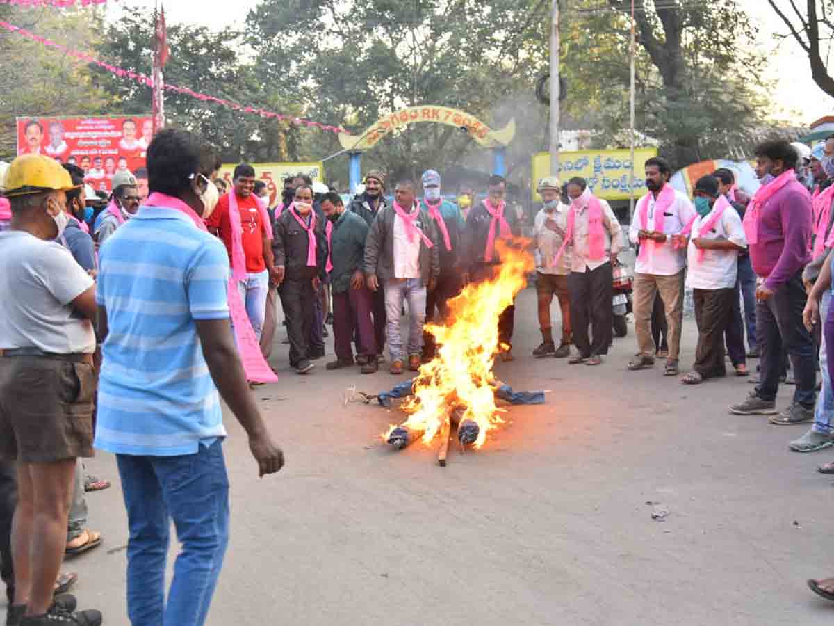 Singareni | బొగ్గు గనుల వేలంపై భగ్గుమన్న కార్మికులు
