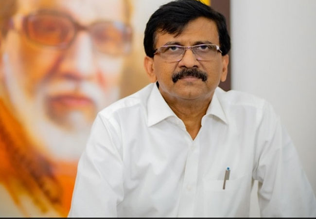 ప్ర‌భుత్వాన్ని కూల‌దోయాల‌ని ఒత్తిడి తెచ్చారు.. జైలుకు పంపిస్తామ‌ని బెదిరించారు : రౌత్