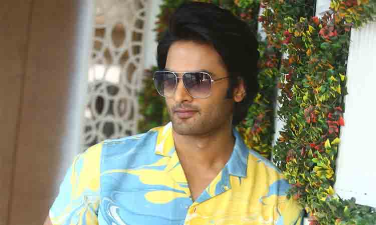 యాక్ష‌న్ థ్రిల్ల‌ర్‌గా సుధీర్‌బాబు నెక్స్ట్‌మూవీ.. ఆస‌క్తిరేకెత్తిస్తున్న పోస్ట‌ర్..