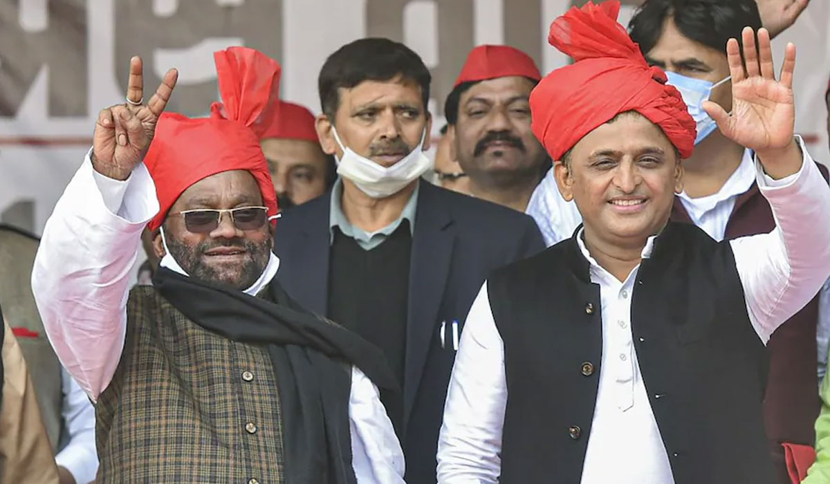 UP Polls | స్వామి ప్ర‌సాద్ మౌర్య పోటీ స్థానాన్ని మార్చేసిన స‌మాజ్‌వాదీ.. ఆర్పీఎన్ సింగ్ ఎఫెక్ట్‌?