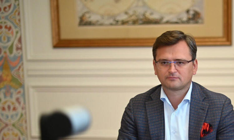 హిట్ల‌ర్ స‌మ‌యంలో అవ‌లంబించిన పంథాను అవ‌లంబించ‌నున్న ఉక్రెయిన్‌