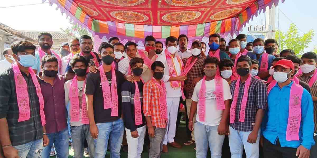 తెలంగాణకు మొదటి శత్రువులు వాళ్లే : మంత్రి వేముల