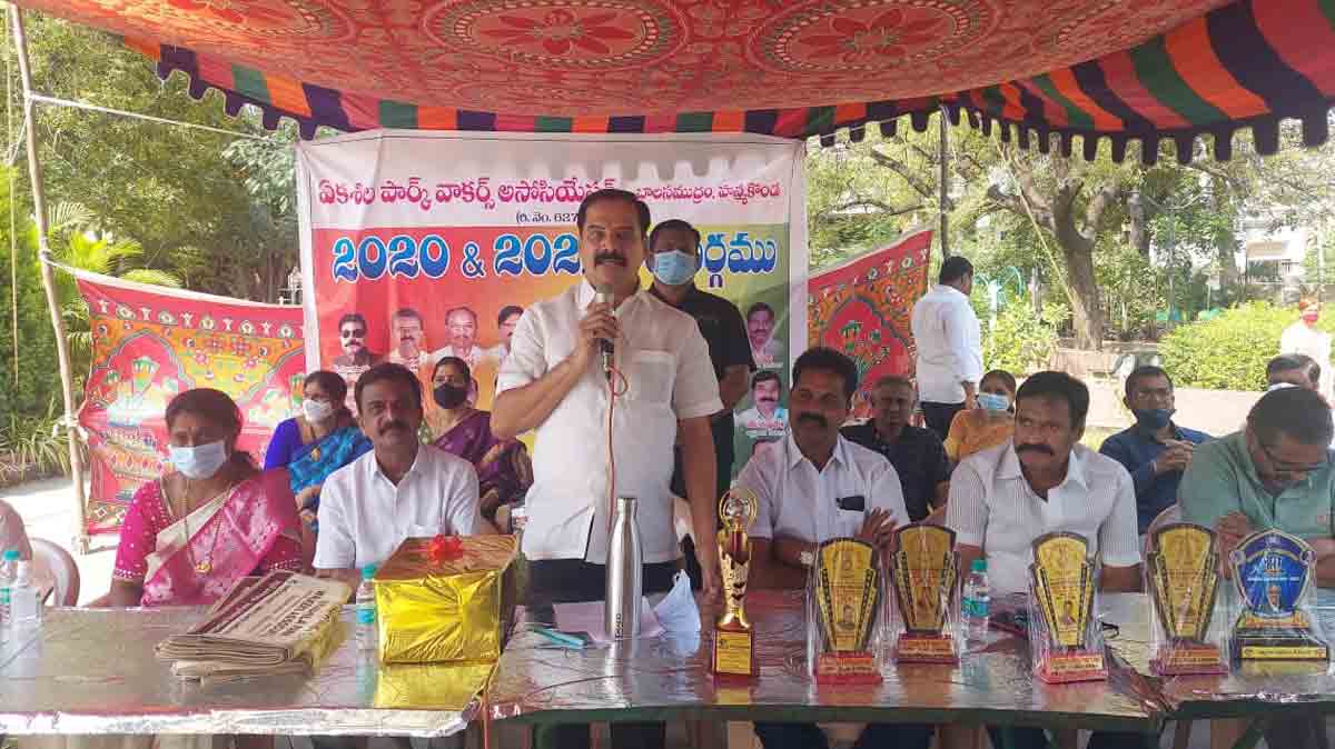 పార్కులను అద్భుతంగా తీర్చిదిద్దుతున్నాం : ప్రభుత్వ చీఫ్ విప్ వినయ్ భాస్కర్