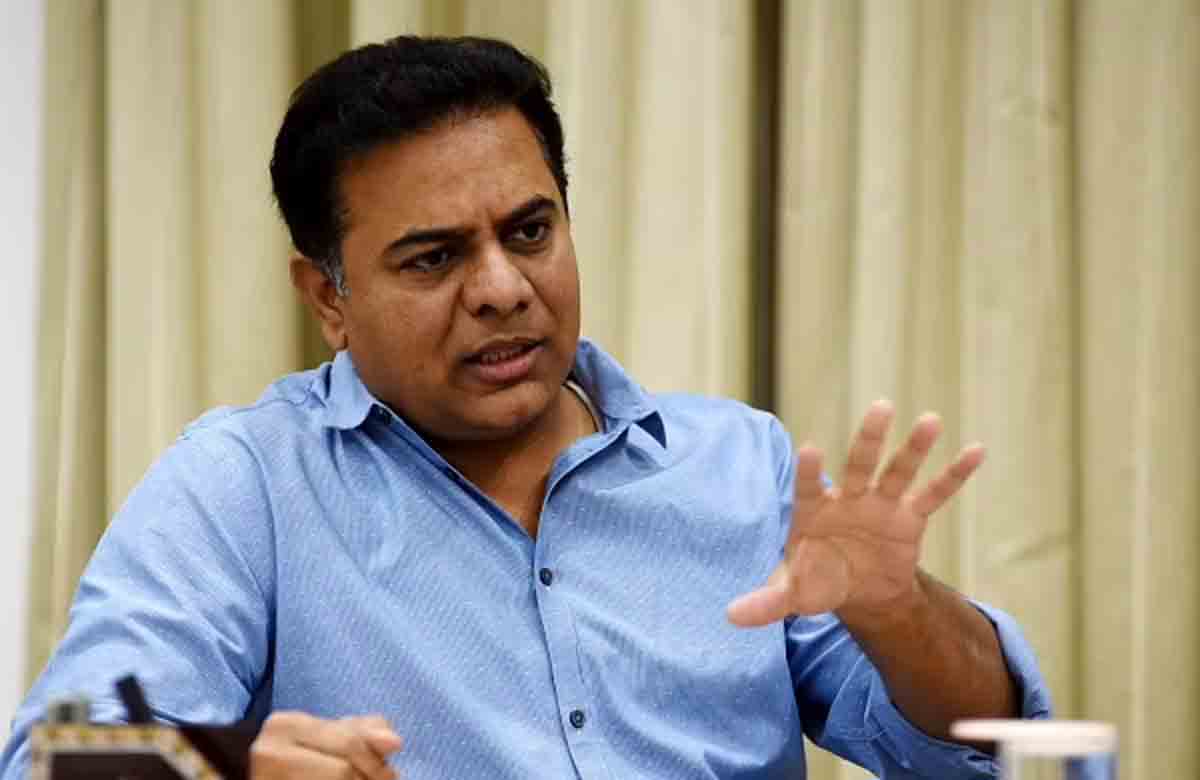 సమతామూర్తి విగ్రహాన్ని ఆవిష్కరించిన పక్షపాత చిహ్నం