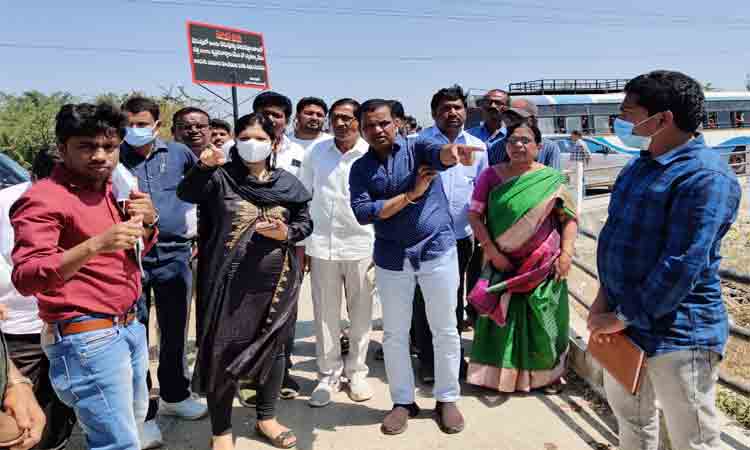 మోత్కూరును ఆదర్శ మున్సిపాలిటీగా తీర్చిదిద్దాలి