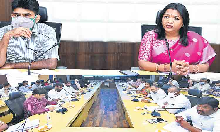 బల్దియా బడ్జెట్‌ రూ. 6150కోట్లు