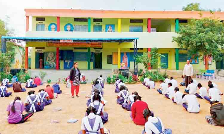 జిల్లాలో 239 స్కూళ్ల అభివృద్ధికి సన్నాహాలు