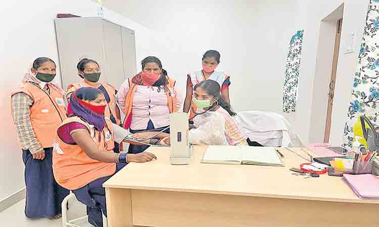 పేదల సంజీవని బస్తీ దవాఖాన