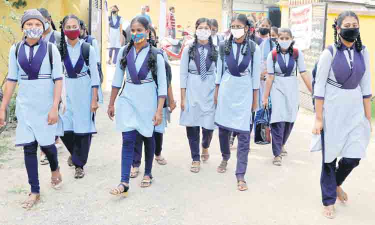 ఉపకారంలో ముందంజ