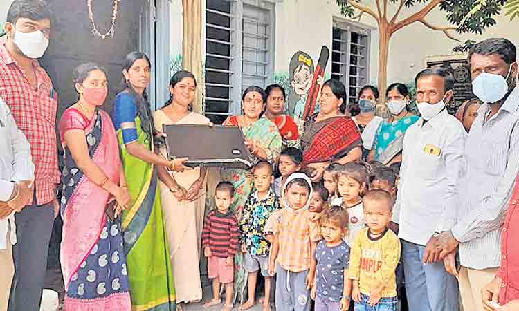 వనితా..వందనం