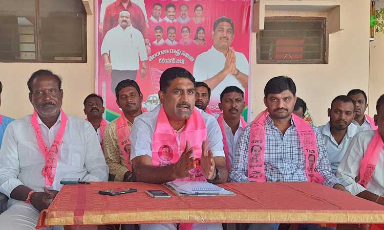 ‘ఈటల’ బ్రోకర్‌ రాజకీయాలు మానుకో