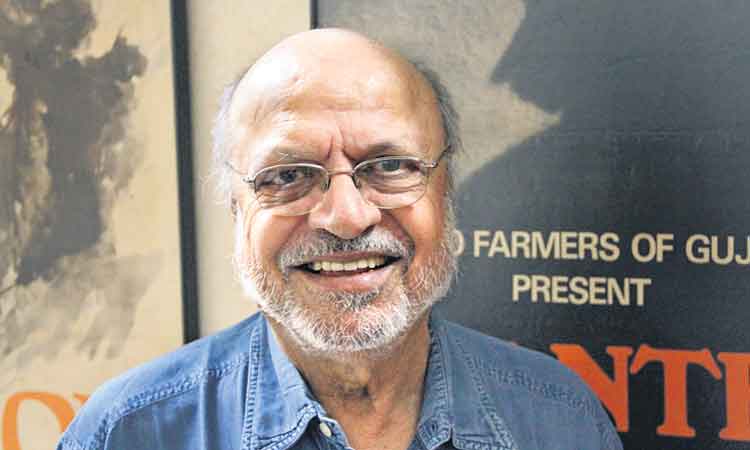 రాజకీయ ప్రచారంలో భాగం కావొద్దు!