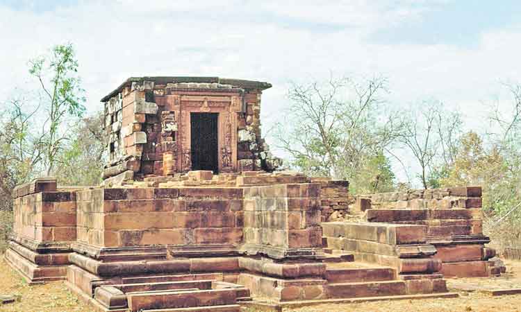 రెండో చంద్రగుప్తుడు ధృవాదేవిని వివాహం చేసుకున్నట్లు తెలిపే గ్రంథం?